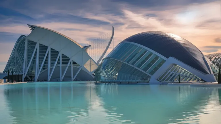 Città delle Arti e delle Scienze - `Valencia contemporanea