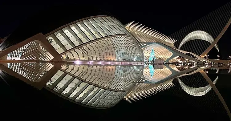 Città delle Arti e delle Scienze