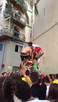 Palo cuccagna - Battaglia dei pomodori